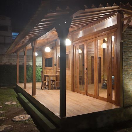 Private Joglo In Heart Of Sanur Villa Kültér fotó