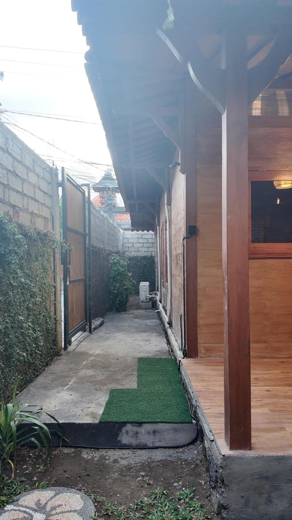 Private Joglo In Heart Of Sanur Villa Szoba fotó